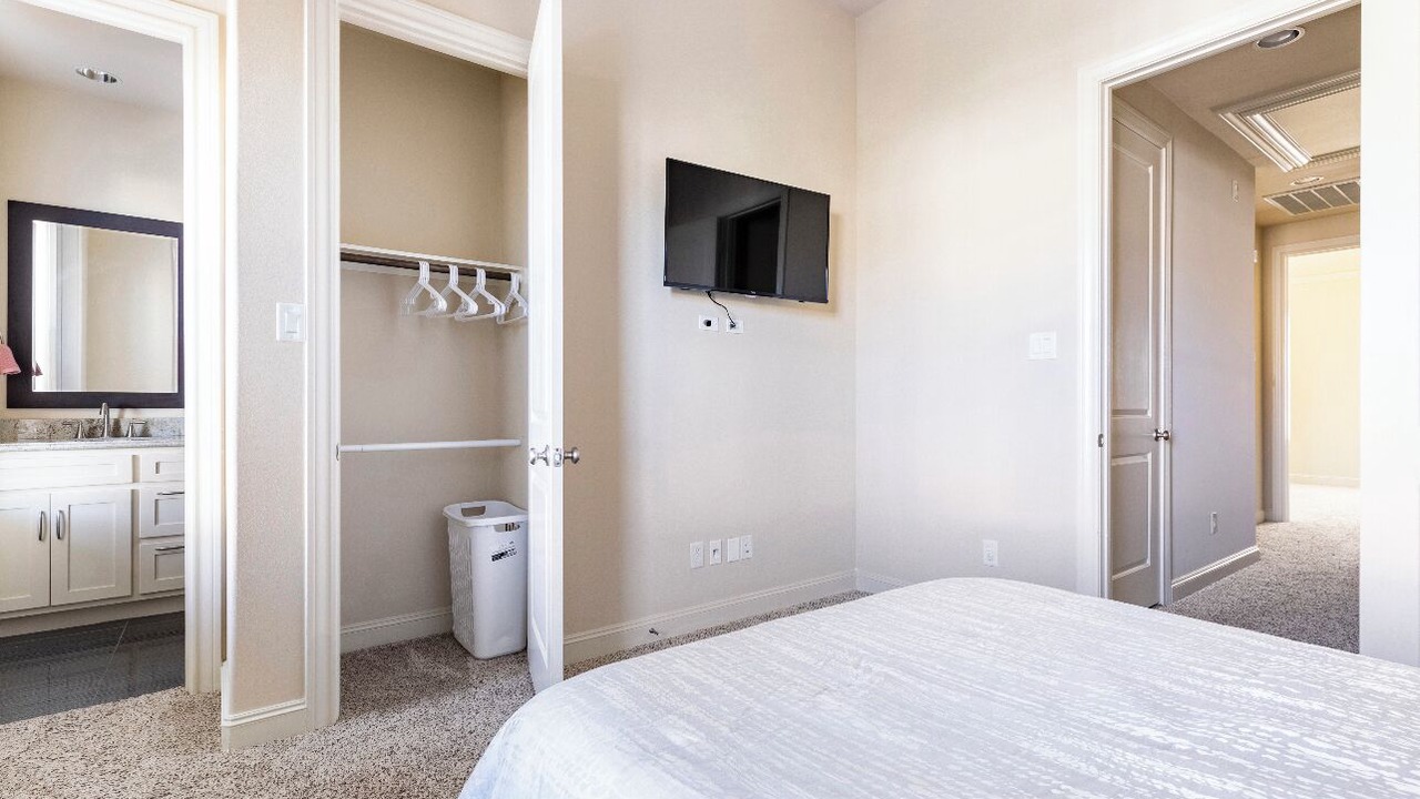 Photo of Bedroom in East Downtown Houston