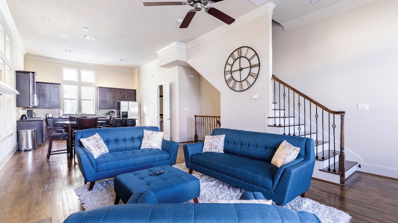 Photo of Livingroom in East Downtown Houston