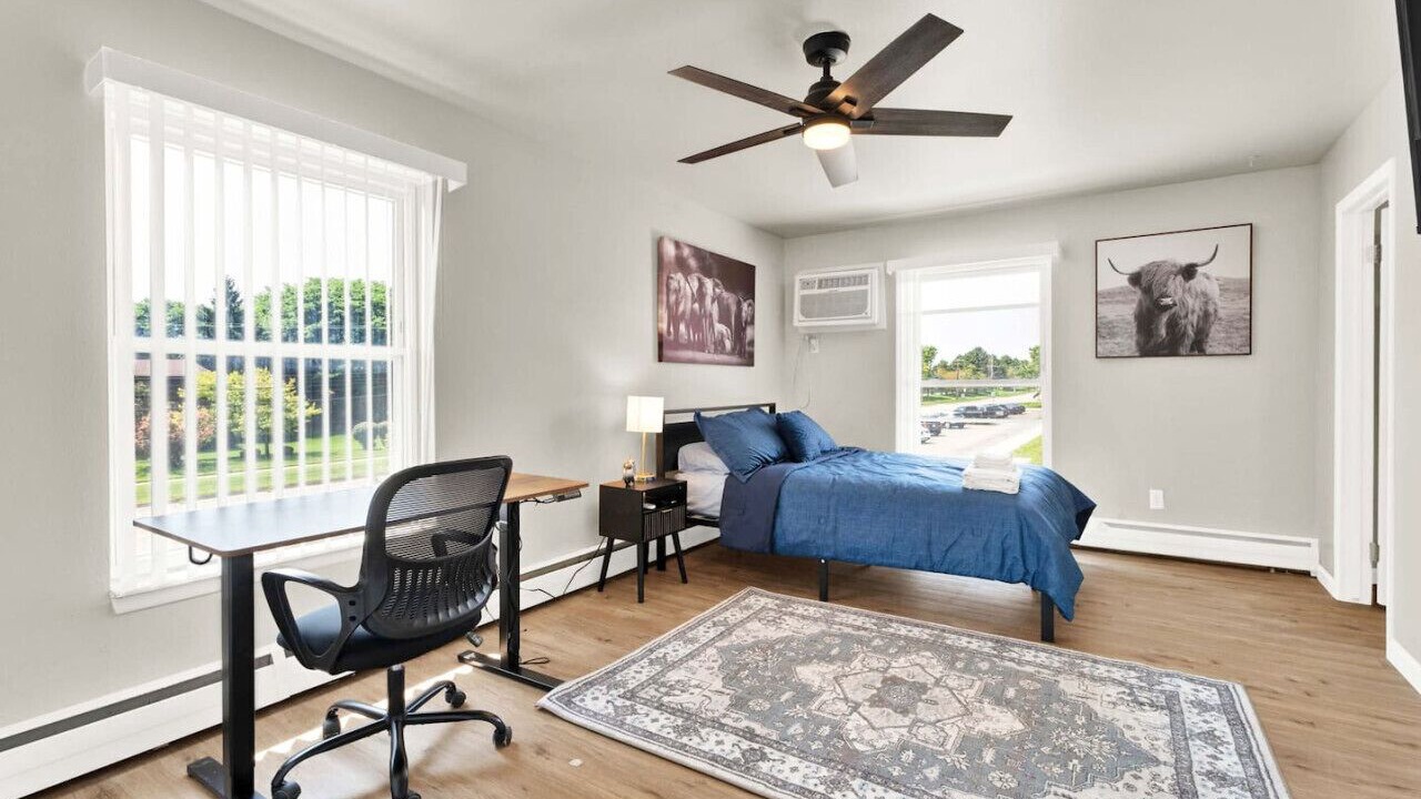 Photo of Bedroom in Sterling Heights