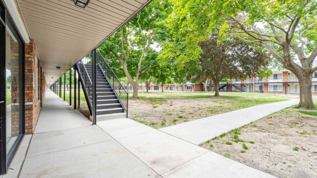 Photo of Outdoor in Sterling Heights
