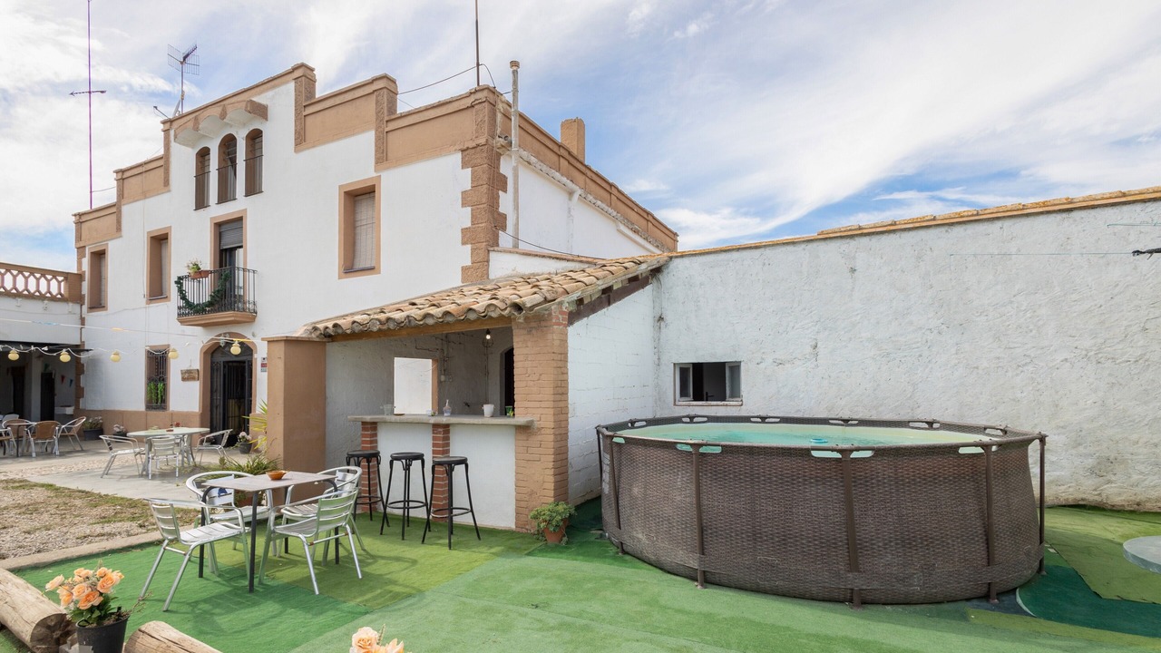 Photo of Outdoor in Castellvi de la Marca