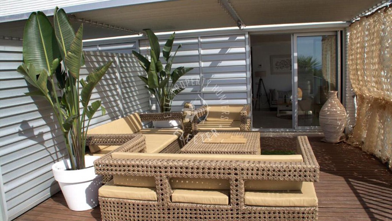 Photo of Patio Balcony in Les Roquetes