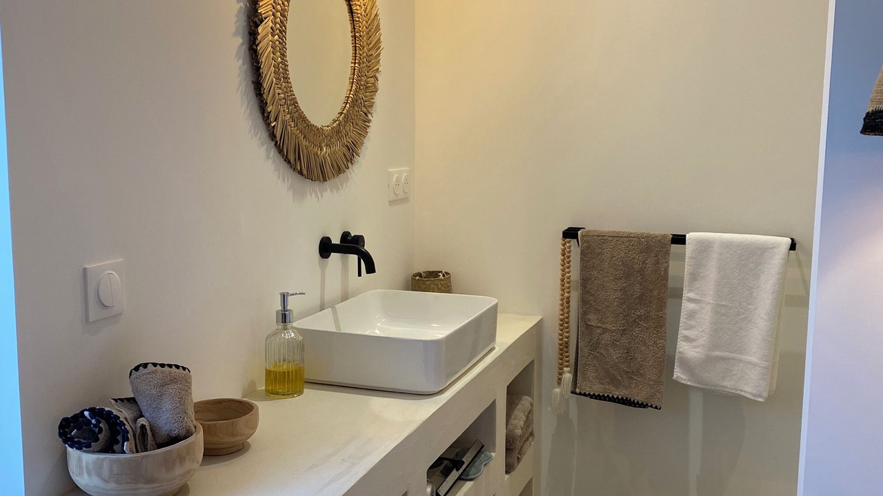 Photo of Bathroom in Revel