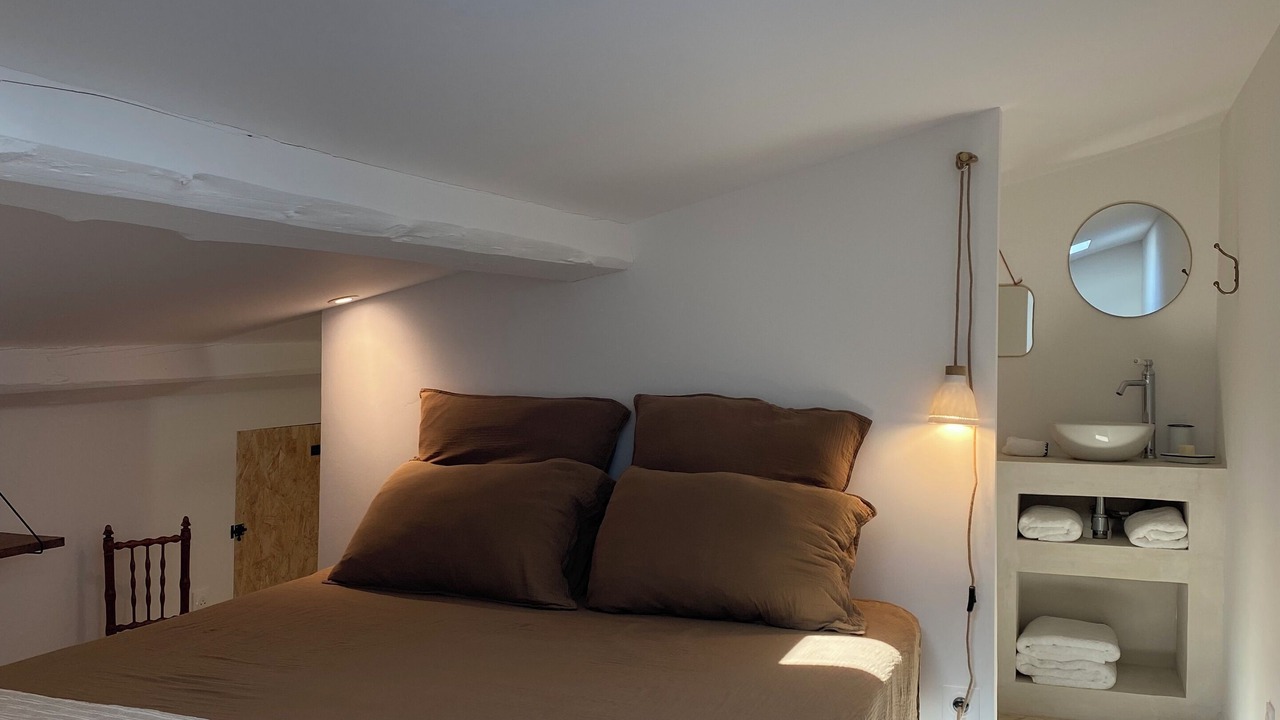 Photo of Bedroom in Revel