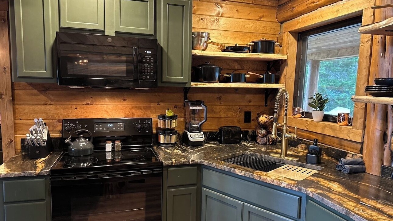Photo of Kitchen in Compton