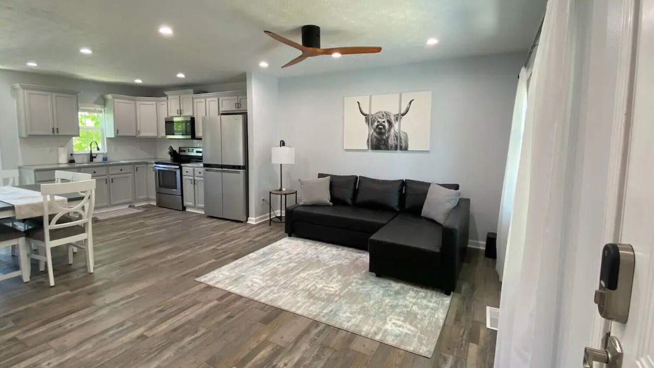 Photo of Livingroom in Greencastle
