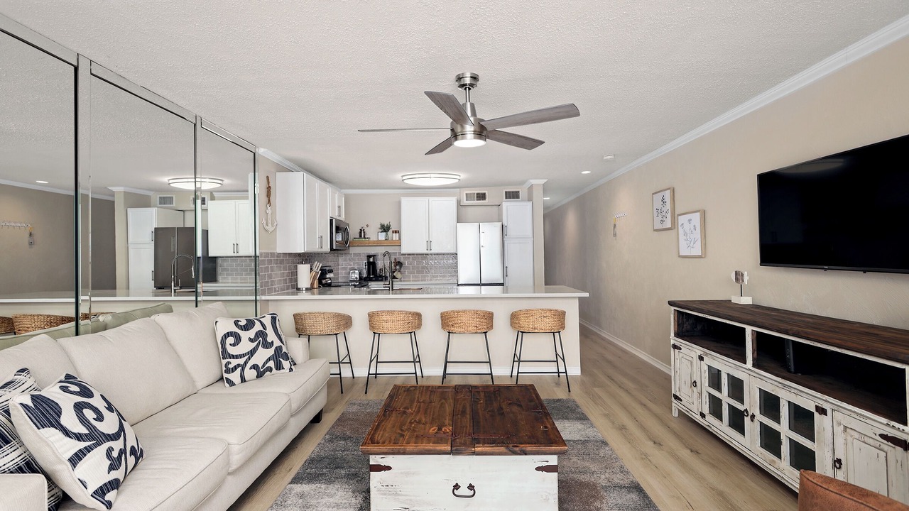 Photo of Livingroom in Walden on Lake Conroe