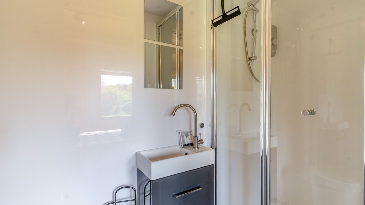 Photo of Bathroom in Llandovery