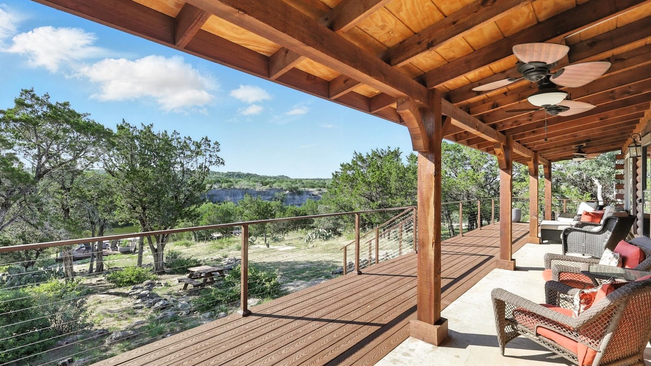 Photo of Patio Balcony in Palo Pinto County