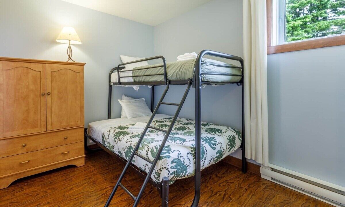 Photo of Livingroom in Petite-Riviere-Saint-Francois