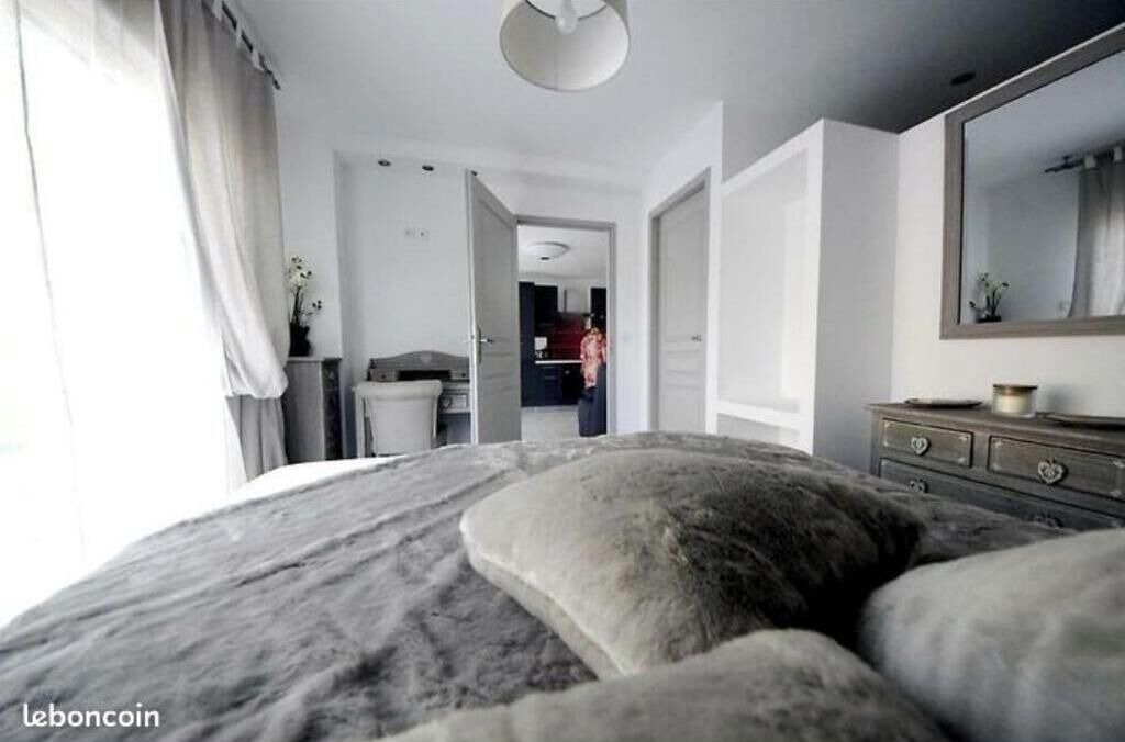 Photo of Bedroom in Les 3 Ponts