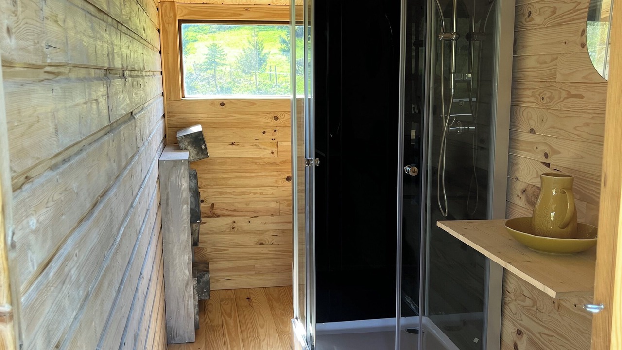 Photo of Bathroom in Saint-Pierre-Eynac