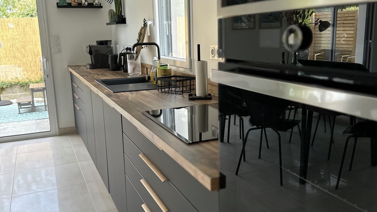 Photo of Kitchen in Locoal-Mendon