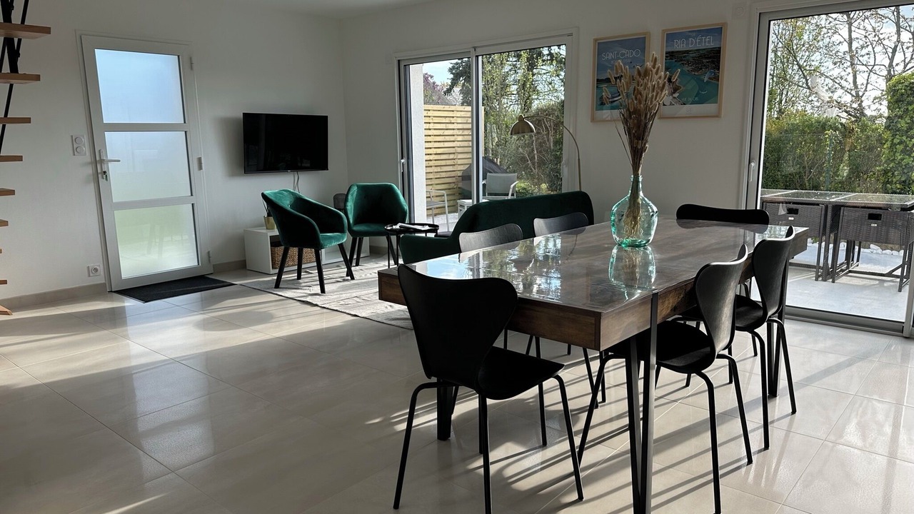 Photo of Others in Locoal-Mendon