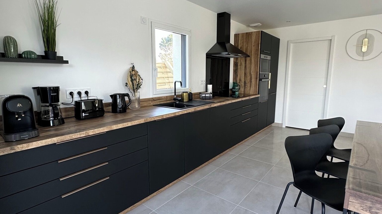 Photo of Kitchen in Locoal-Mendon