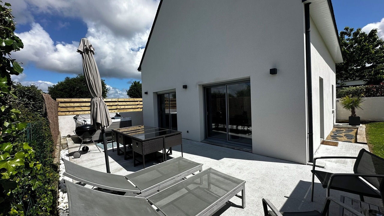 Photo of Outdoor in Locoal-Mendon