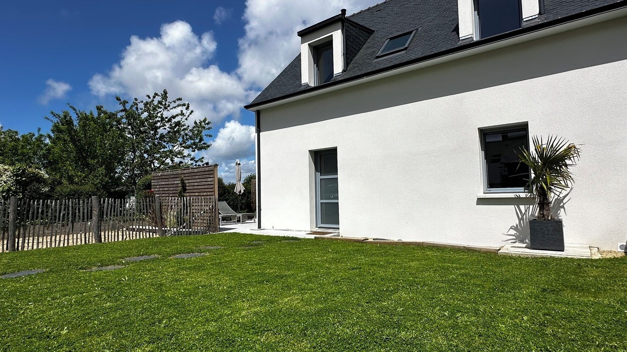 Photo of Outdoor in Locoal-Mendon