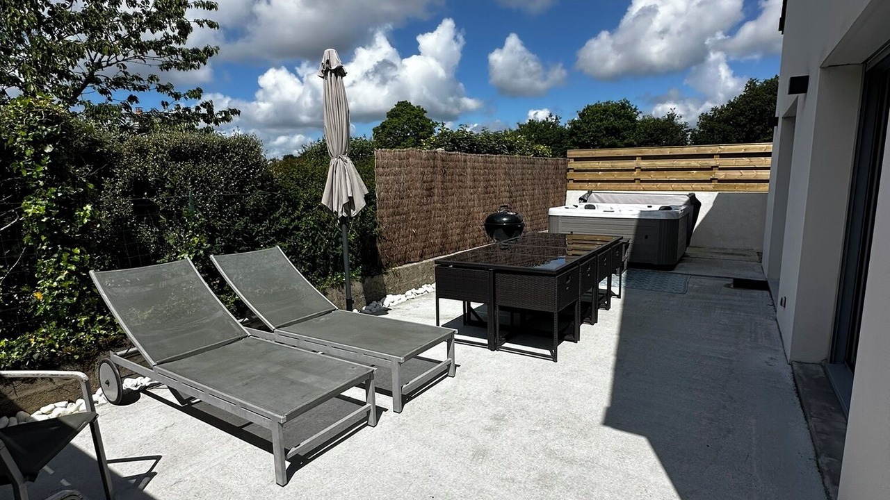 Photo of Outdoor in Locoal-Mendon