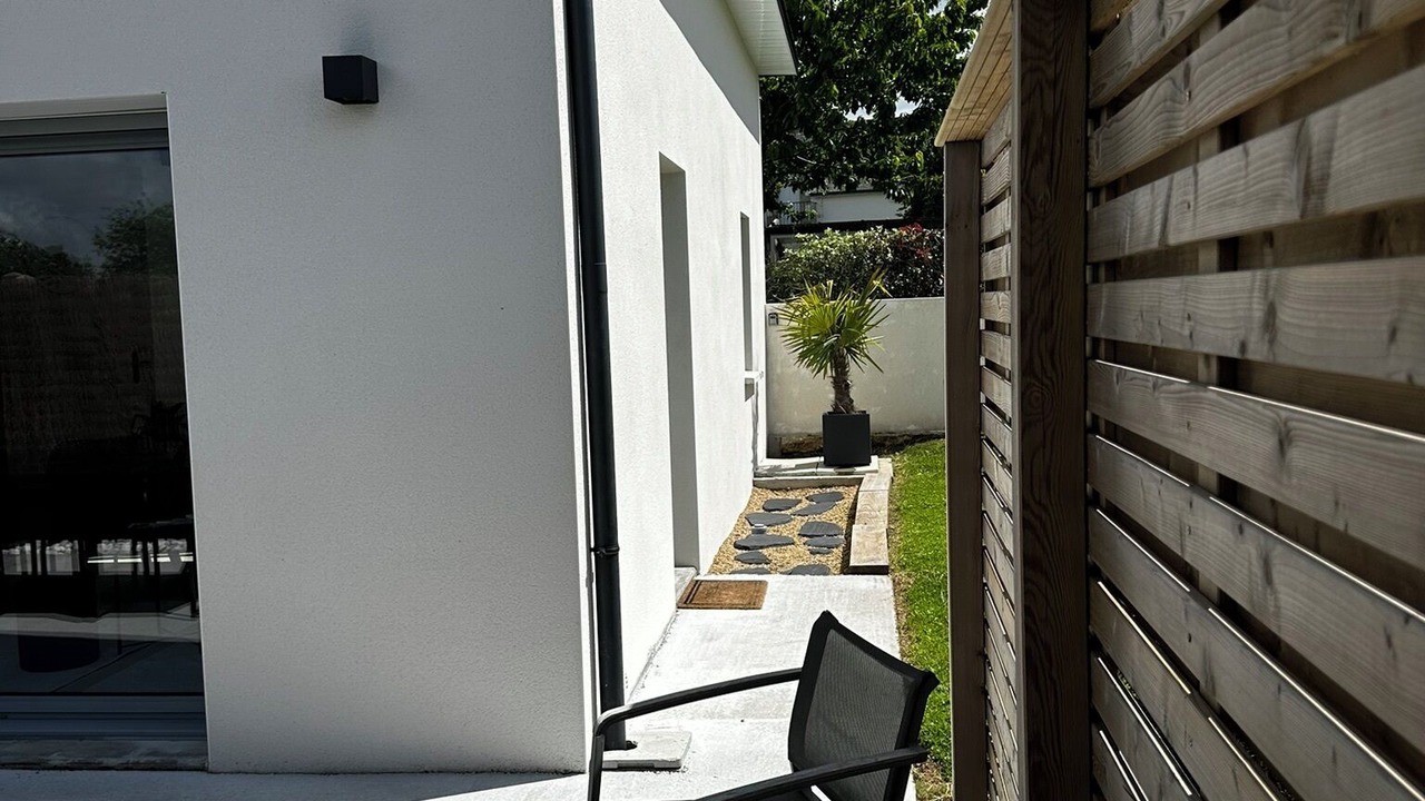 Photo of Patio Balcony in Locoal-Mendon