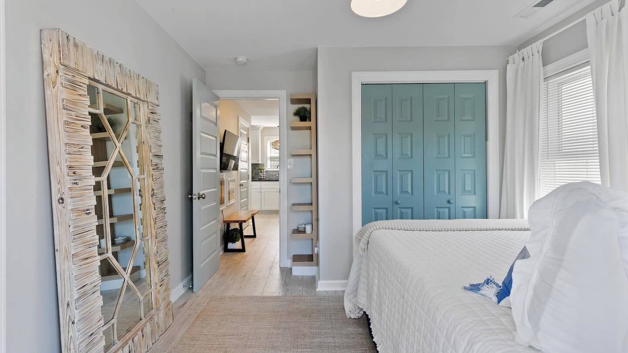 Photo of Bedroom in Downtown