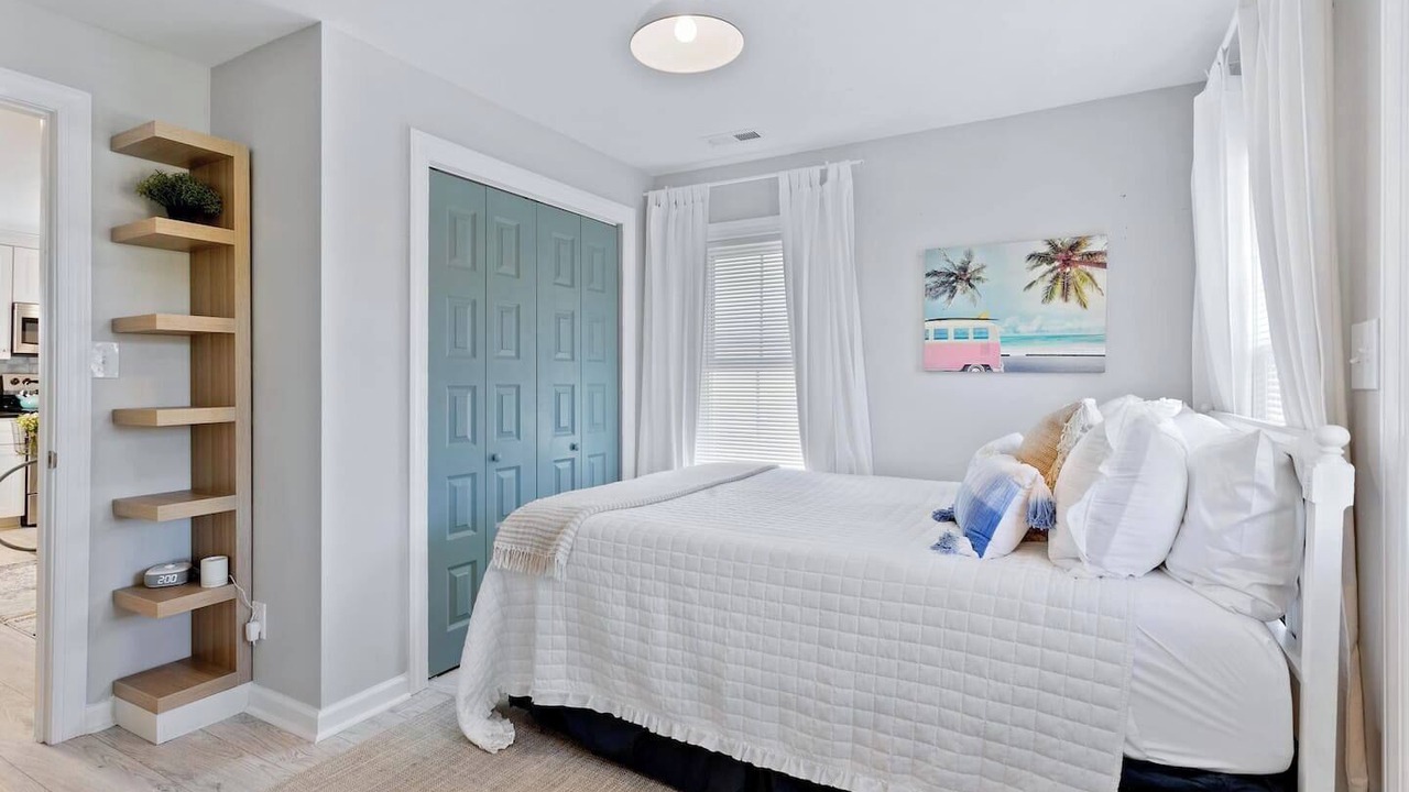 Photo of Bedroom in Downtown