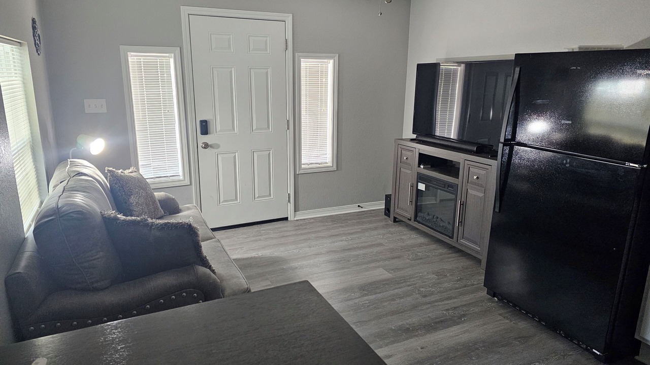 Photo of Livingroom in Uniontown