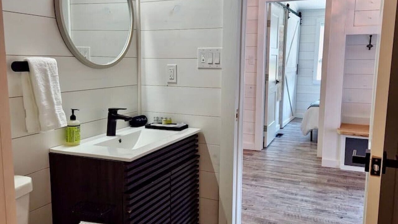 Photo of Bathroom in Arnes