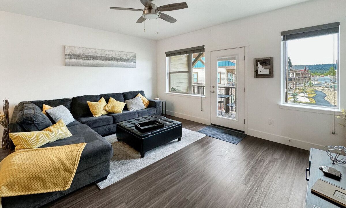 Photo of Livingroom in McCall