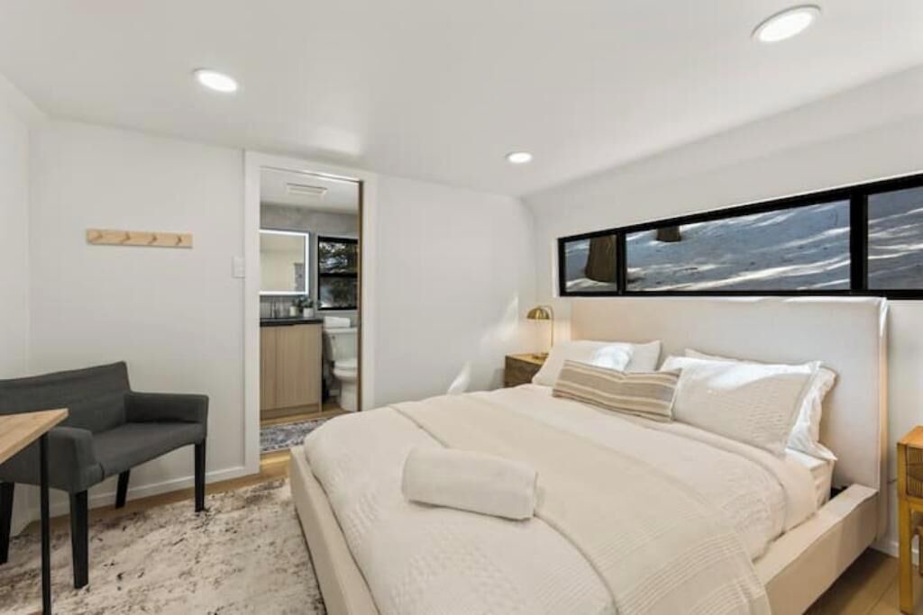 Photo of Bedroom in Tahoe National Forest