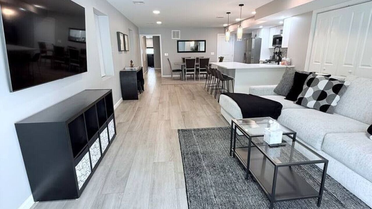 Photo of Livingroom in Communipaw