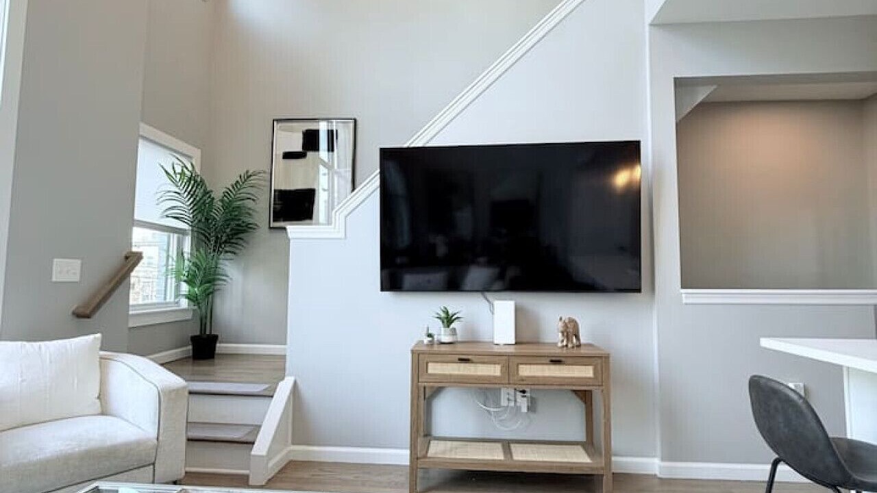 Photo of Livingroom in Communipaw