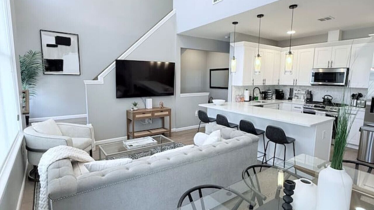 Photo of Livingroom in Communipaw