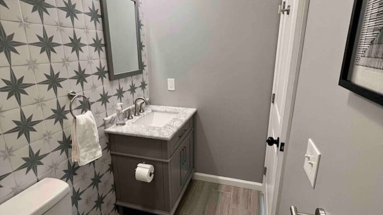 Photo of Bathroom in Communipaw