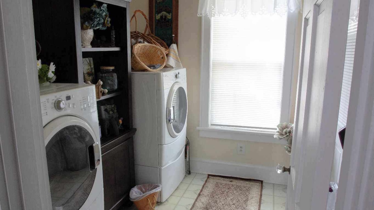 Photo of Bathroom in Springhill
