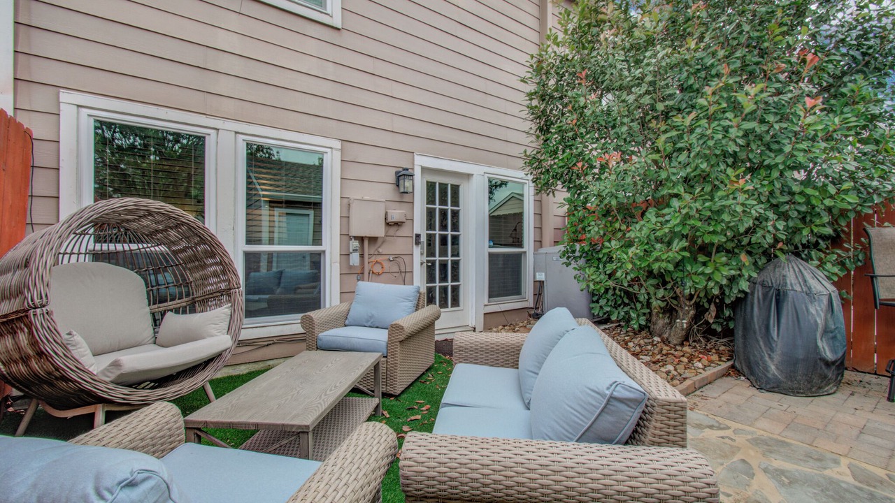 Photo of Patio Balcony in Nassau Bay