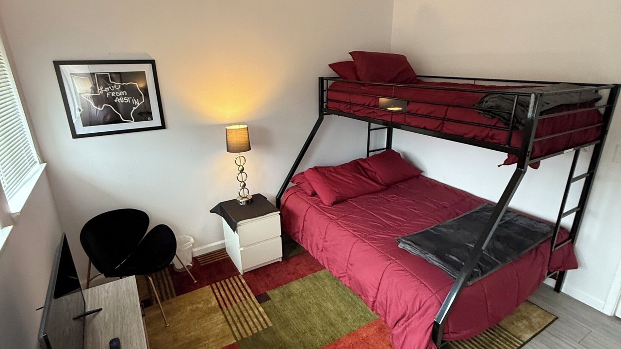 Photo of Bedroom in Lakeway