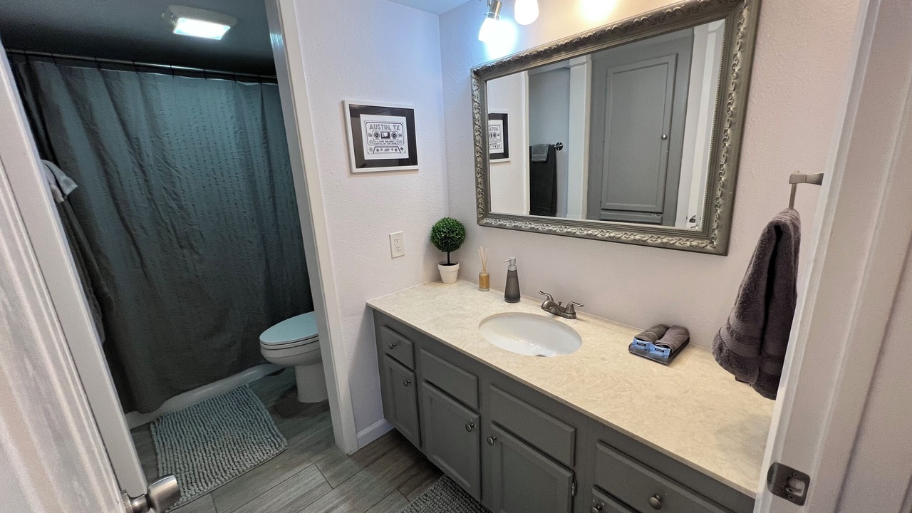 Photo of Bathroom in Lakeway