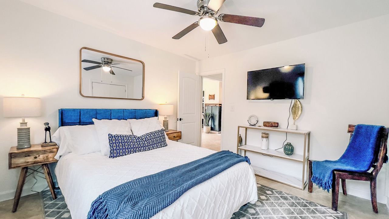 Photo of Bedroom in Lewisville