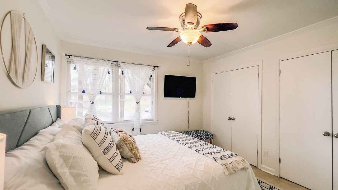 Photo of Bedroom in Lewisville