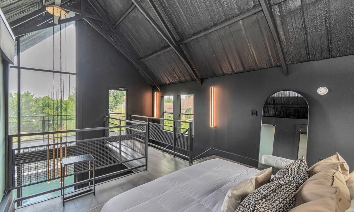 Photo of Bedroom in South Central Houston