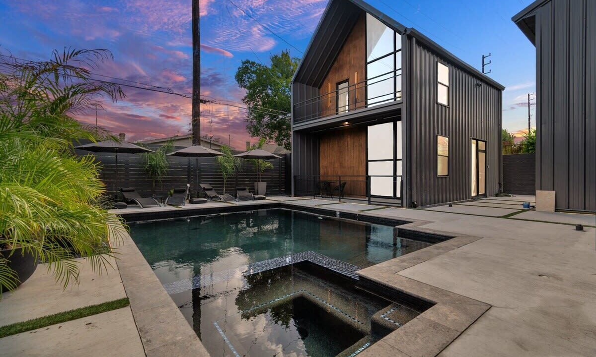 Photo of Outdoor in South Central Houston