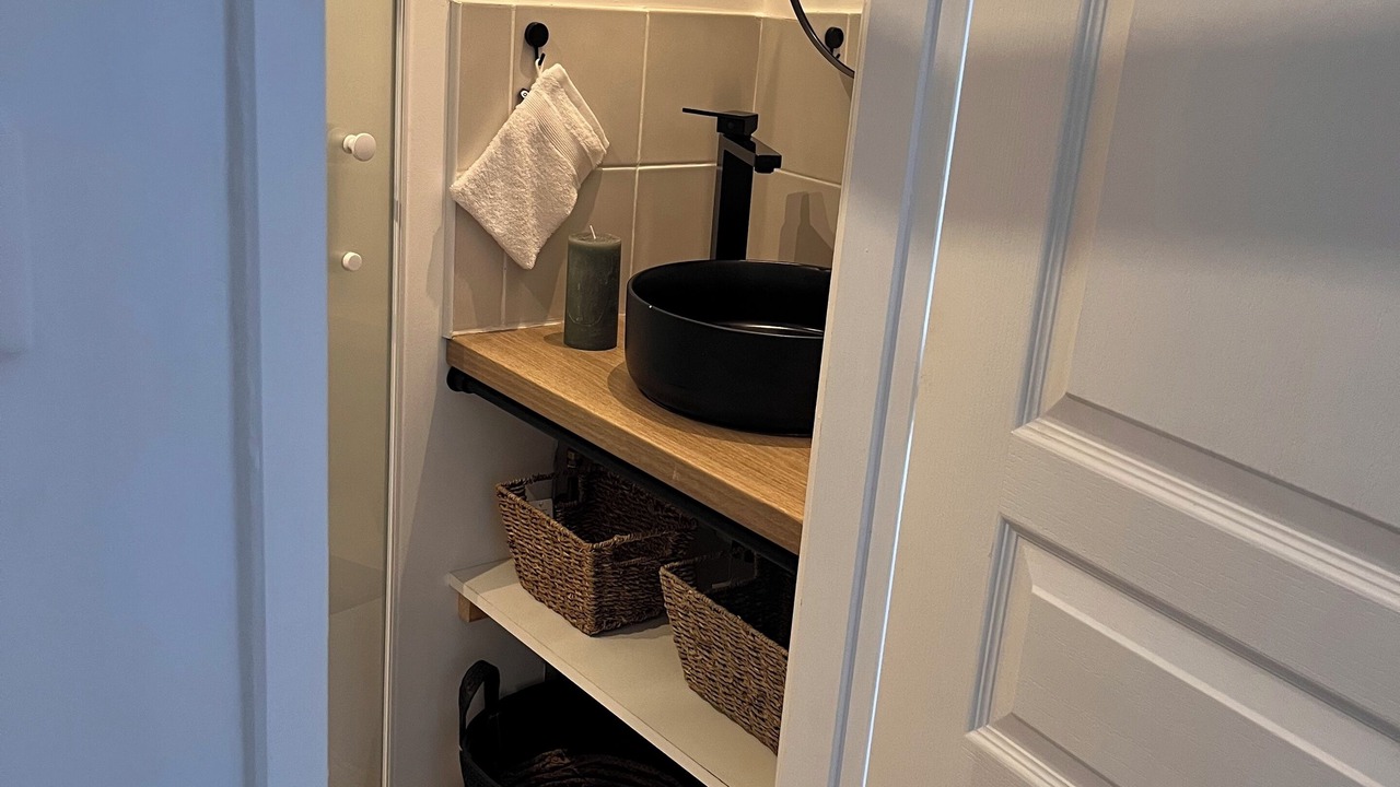 Photo of Bathroom in Eterville