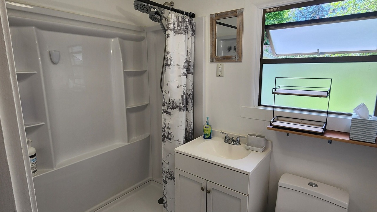 Photo of Bathroom in North College Park