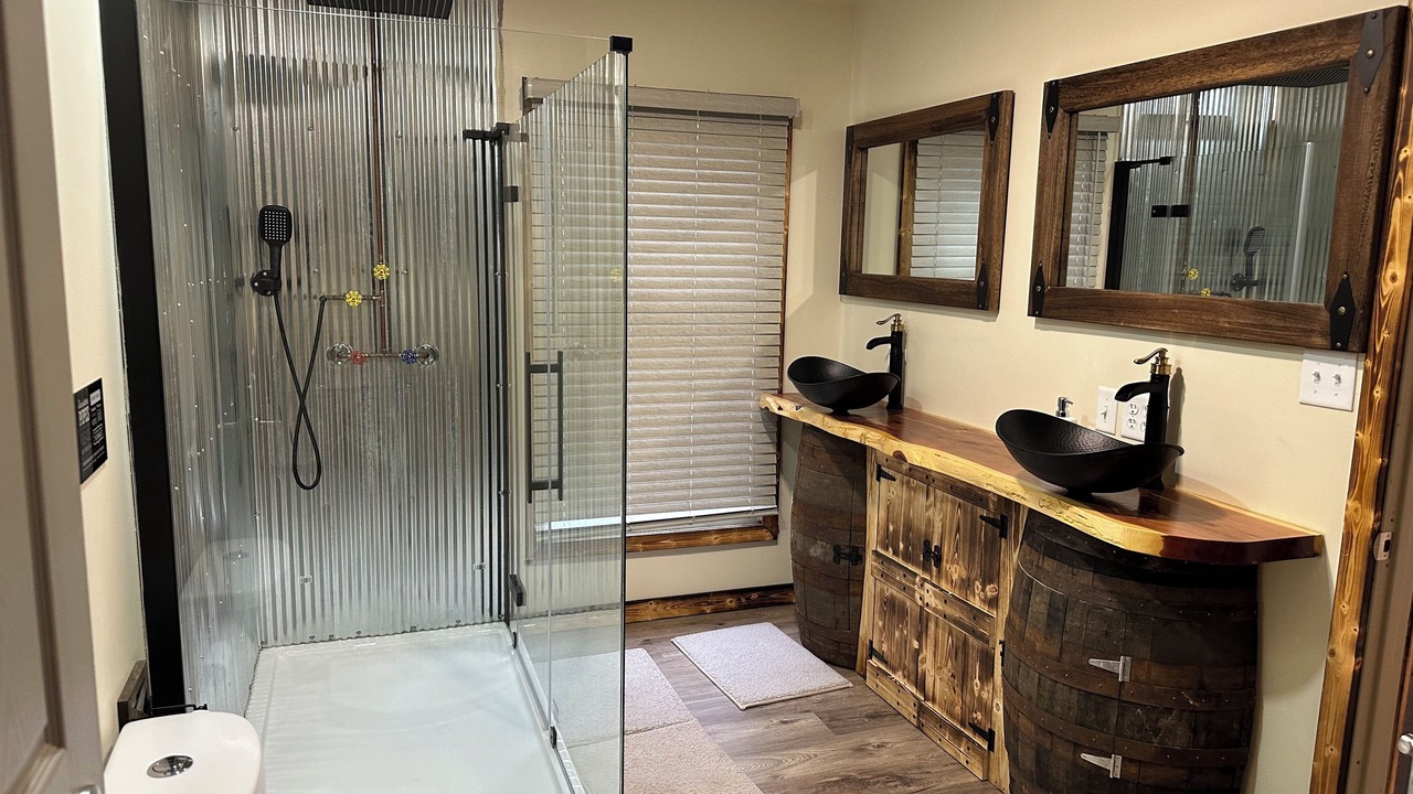 Photo of Bathroom in Edwards