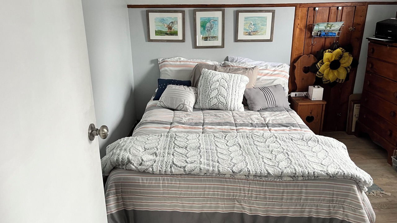 Photo of Bedroom in Hamilton