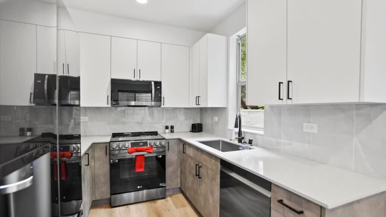 Photo of Kitchen in Green Lake