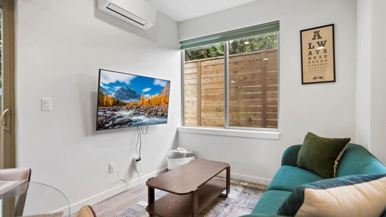 Photo of Livingroom in Green Lake