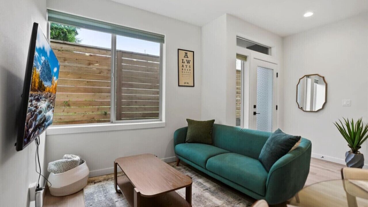 Photo of Livingroom in Green Lake