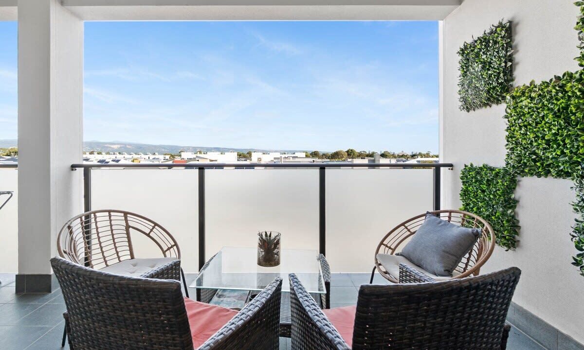 Photo of Outdoor in Lightsview