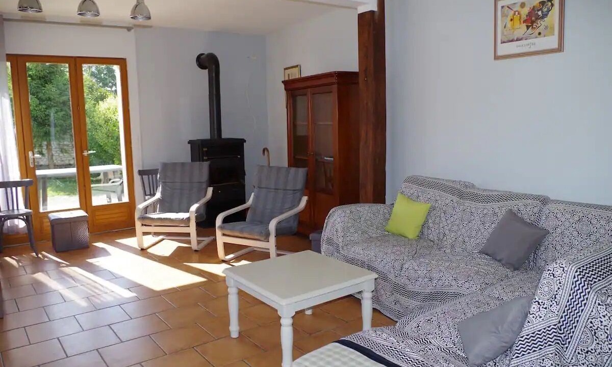 Photo of Livingroom in Maintenay